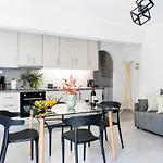 Peter's Cozy Lägenhet